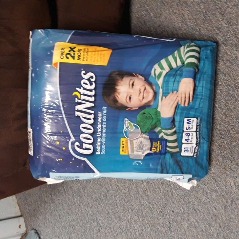 Goodnights bedtime underwear disposable new 31 count